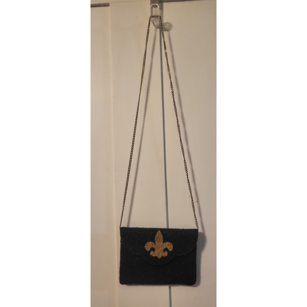 FLEUR DE LIS BEADED PURSE